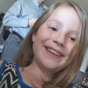 Meet your Posher, Naomi